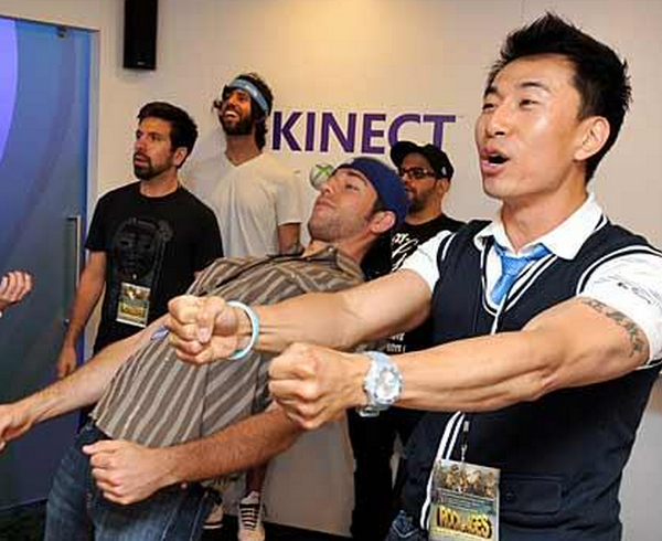 Продано более 10 млн устройств Kinect