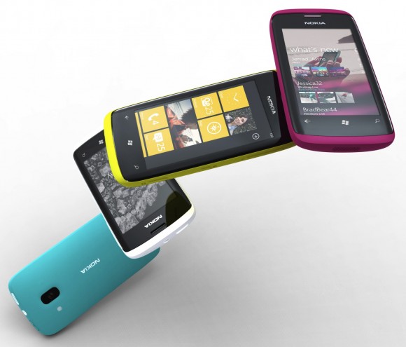 Смартфоны Nokia с WP7 появятся нескоро