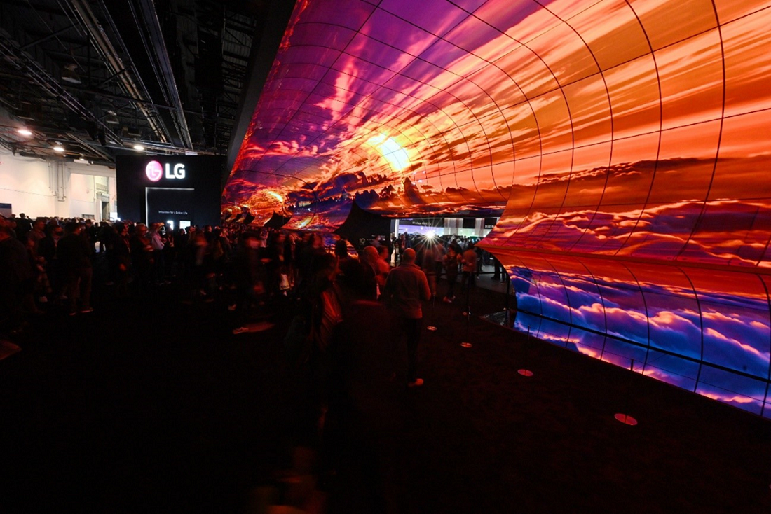 «Король телевізорів»: LG представляє нову лінійку OLED-телевізорів з найбільшим у світі екраном