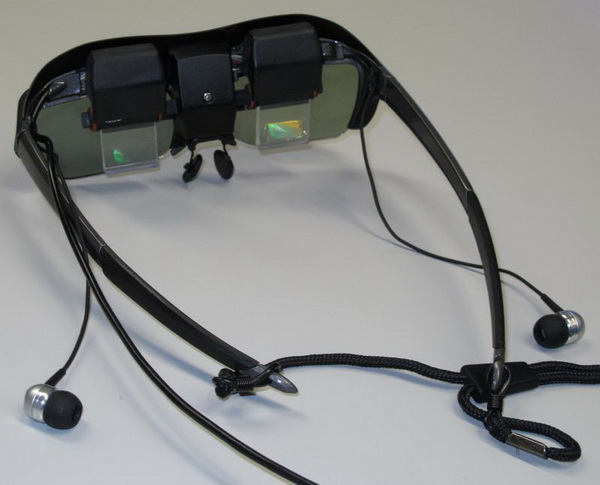 Vuzix представила готовые к производству HMD-очки с дополненой реальностью