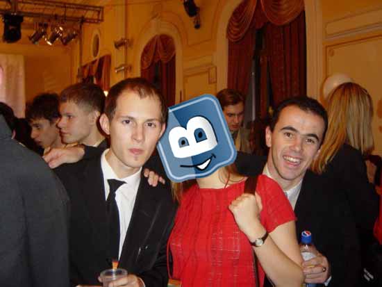 Соцсети: новый вирус В Контакте и неудобные друзья