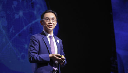 Huawei оголосив про постачання понад 400 000 активних антенних систем 5G